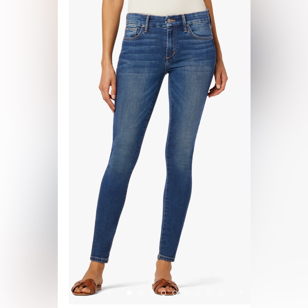 Joes Jeans Provocateur Skinny Jean in Janine Wash Size 29
